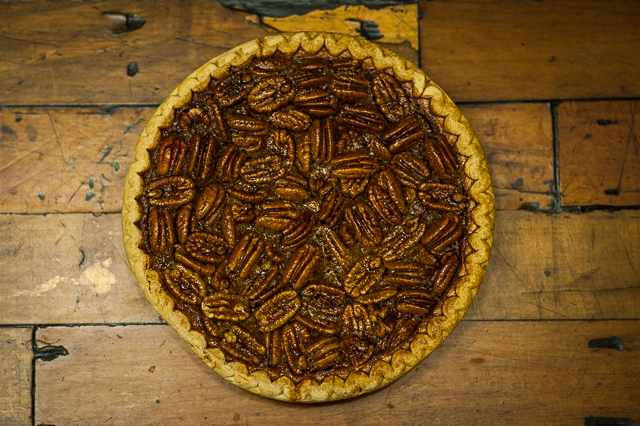pecan pie image from directly above