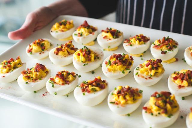deviled-eggs-plated